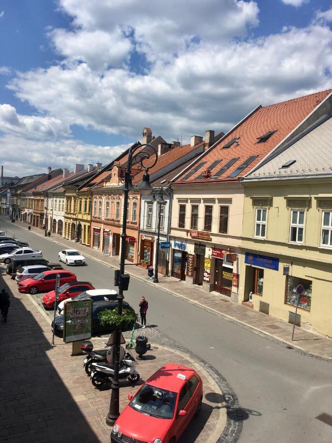 Apartment Ela Centre Košice Eksteriør billede